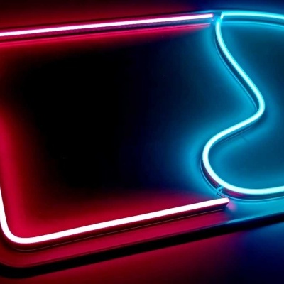 Neon colorido em forma de guarda-chuva iluminado