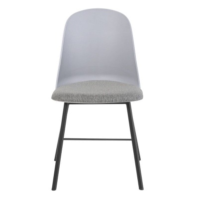 Cadeira cinzenta com pernas metálicas pretas