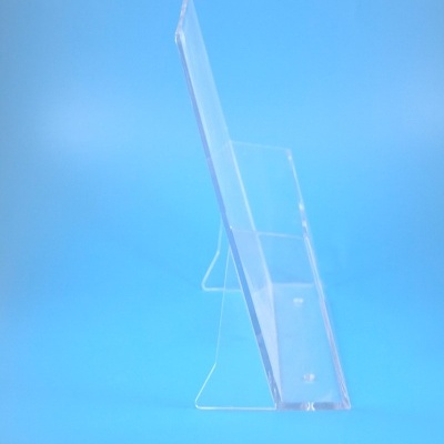 Suporte acrílico transparente vertical sobre base triangular