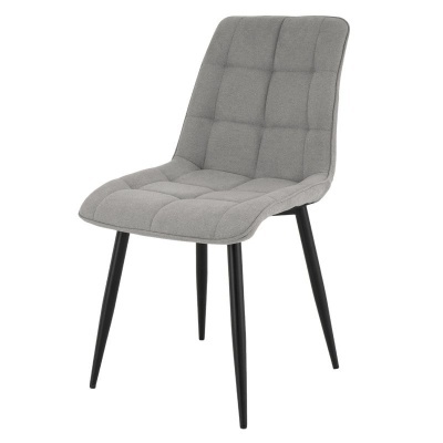 Cadeira estofada cinzenta com pernas pretas