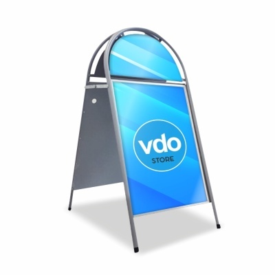 Placa de publicidade tipo cavalete azul com texto branco vdo STORE