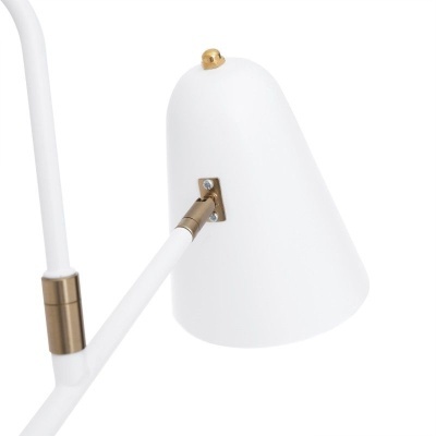 Candeeiro de mesa branco com detalhes em latão