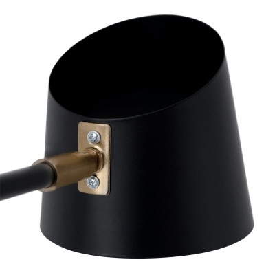 Abajur de metal preto com suporte dourado.