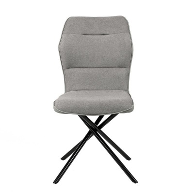 Cadeira cinzenta com pernas pretas cruzadas