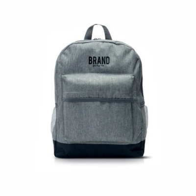 Mochila cinzenta com base preta e texto BRANd no topo