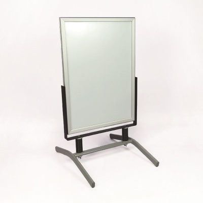 Suporte de quadro branco magnético com estrutura metálica