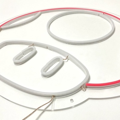 Neon decorativo em forma de cogumelo do jogo Super Mario