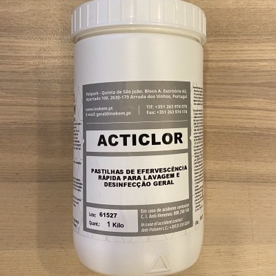 Frasco branco de pastilhas efervescentes ACTICLOR para lavagem e desinfeção