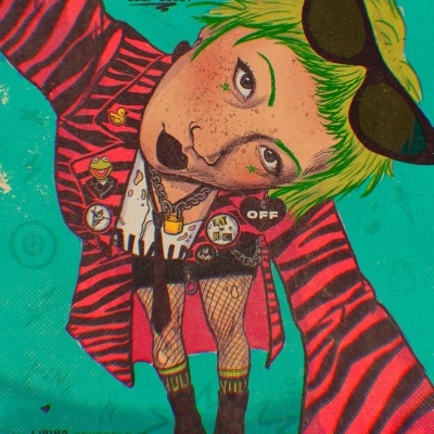 Ilustração de pessoa com casaco às riscas vermelhas e pretas com pins e cabelo verde-limão