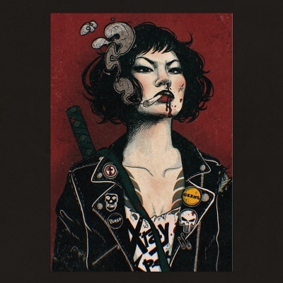 Ilustração de mulher com casaco de pele preto e bottons, a fumar cigarro com sangue na boca.