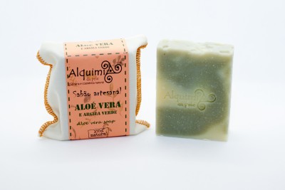 https://www.alquimiadapele.com/product/sabao-de-aloe-vera-e-argila-verde