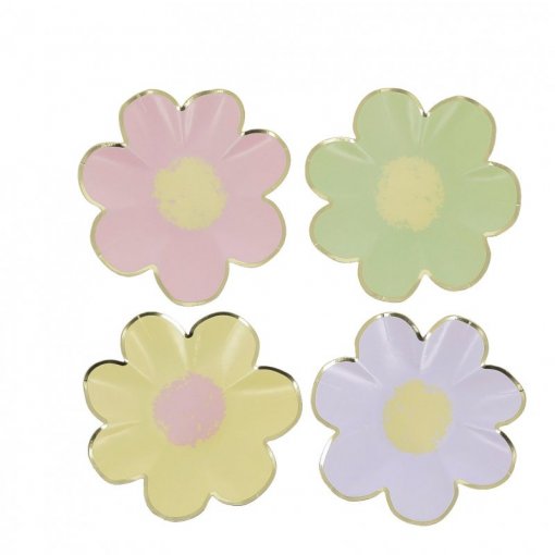 Conjunto de pratos pequenos em forma de flor de cores pastel com bordas douradas