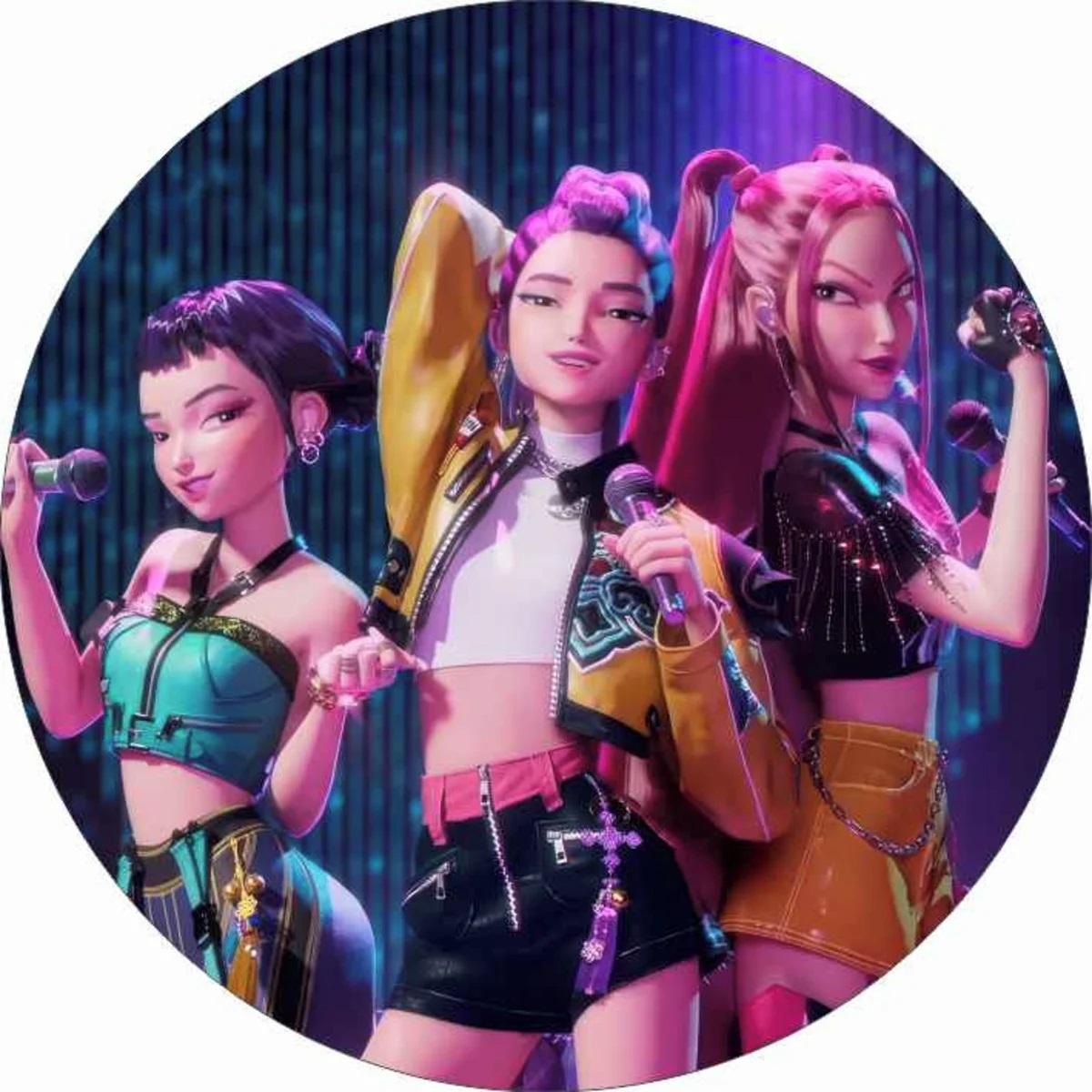 Impressão comestível redonda KPOP Três personagens femininas animadas com microfones, roupas coloridas e fundo de luzes azuis e roxas