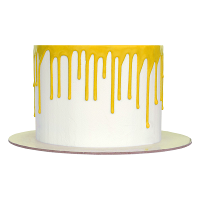 Bolo redondo com cobertura branca e amarela, sobre base branca