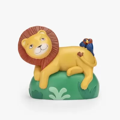 Estatueta de leão amarelo com dois pássaros azuis e base verde decorada
