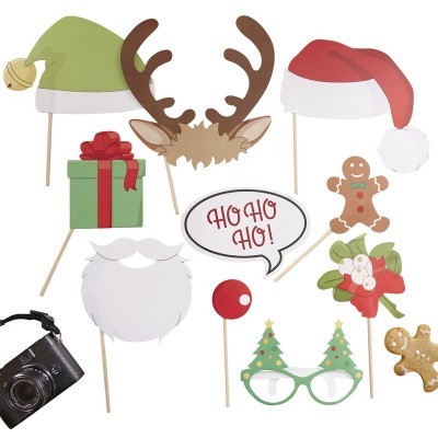 Adereços fotográficos natalícios com chapéus, cornos de rena, presente, texto HO HO HO!, bonecos de gengibre, barba, nariz, grinalda e óculos de Natal