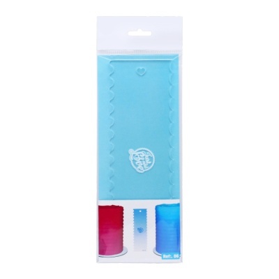 Espátula de silicone azul com bordas onduladas
