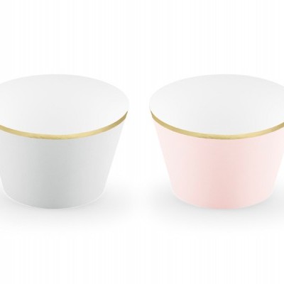 Dois copos descartáveis, branco e rosa claro, com linha dourada na borda superior.