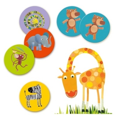 Ilustrações coloridas de animais em círculos e uma girafa desenhada