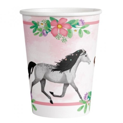 Copo de papel decorado com cavalo e flores em fundo rosa