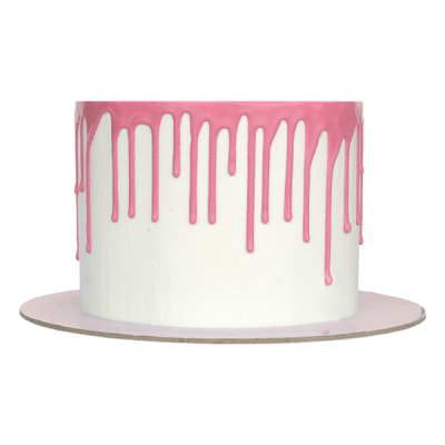 Bolo branco com cobertura rosa a escorrer pelas laterais numa base redonda clara