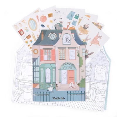 Papel com design de casa de bonecas e folhas com autocolantes variados.