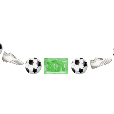 Bolas de futebol, chuteiras brancas e campo de futebol pequeno sobre fundo branco