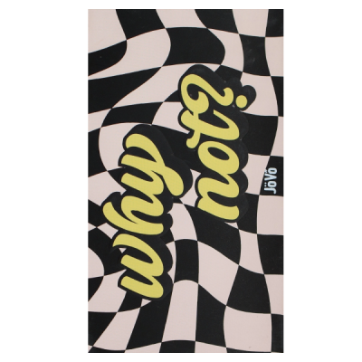 Pano com padrão ondulado preto e bege e texto amarelo 'why not?'