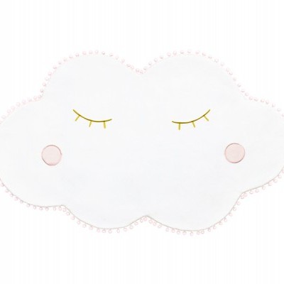 Tapete infantil em forma de nuvem branca com borda em pompons cor de rosa