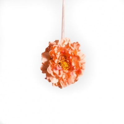 Flor artificial cor de pêssego pendurada com fio