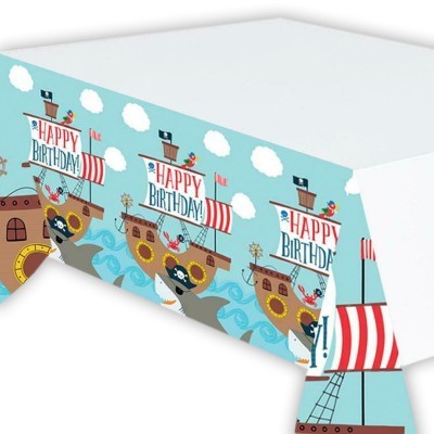 Guirlanda de festa com navio pirata, tubarão e texto Happy Birthday