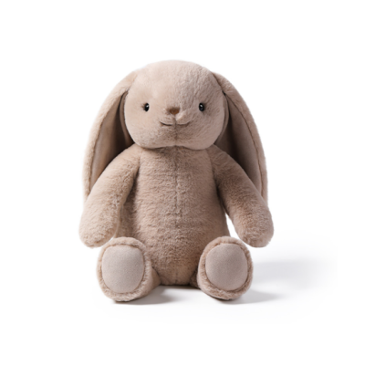 Ursinho de peluche coelho castanho claro com olhos negros em fundo branco