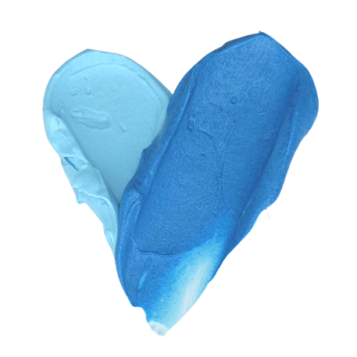 Amostras de creme azul claro e azul escuro com textura suave