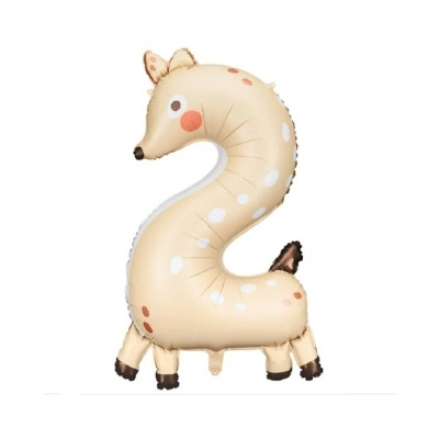 Balão de número 2 em forma de veado bege com manchas e patas