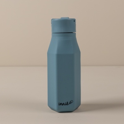 Garrafa térmica azul fosco com logótipo inalé