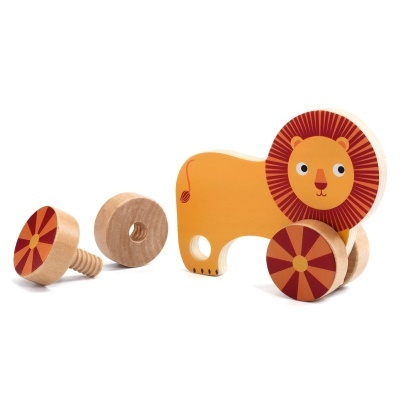 Brinquedo de madeira leão amarelo com rodas destacáveis
