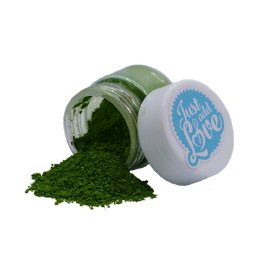 Frasco pequeno de plástico com pó verde e tampa branca com texto azul