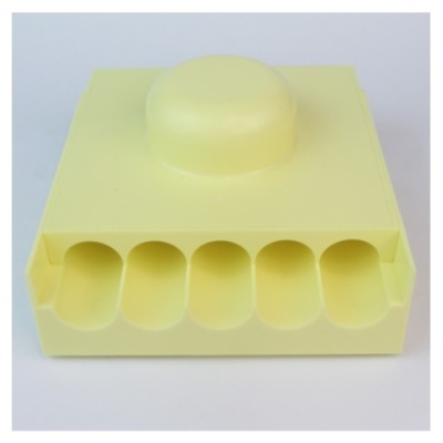 Suporte organizador amarelo com cinco compartimentos e tampa redonda