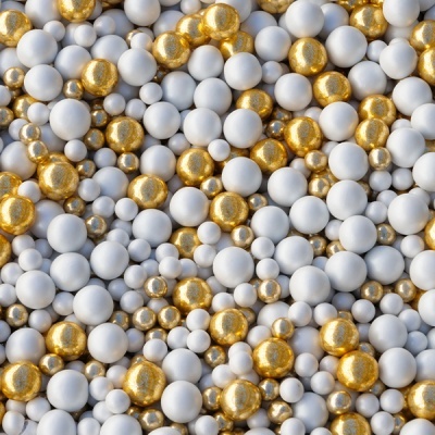 Bolas decorativas brancas e douradas em vários tamanhos