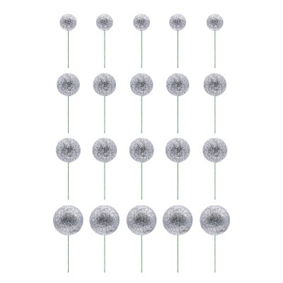 Bolas decorativas prateadas com hastes verdes