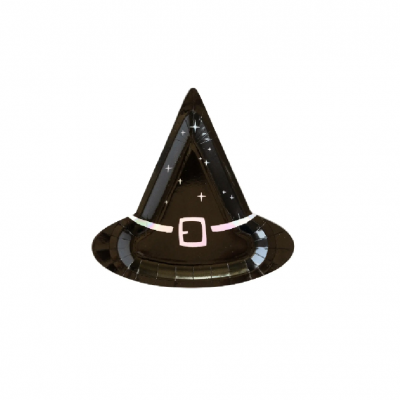 Prato preto formato chapéu de bruxa com cinto prateado