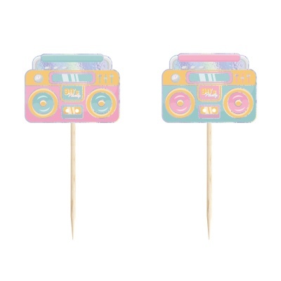 Dois palitos decorativos com rádios retro coloridos em tons pastéis