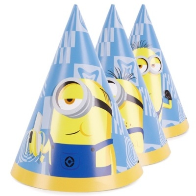 Três chapéus de festa dos Minions azul e amarelo com personagens Minion