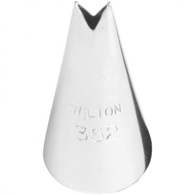 Bico de confeitar metálico Wilton 352 em formato cónico com ponta em V