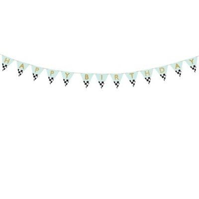 Guirlanda de festa com letras HAPPY BIRTHDAY e bandeiras de corrida