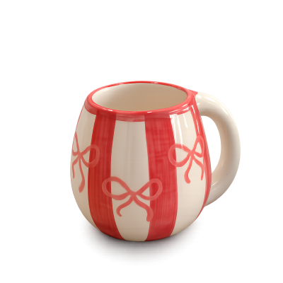 Caneca cerâmica branca com riscas vermelhas e laços desenhados