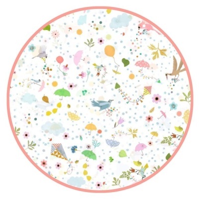 Padrão colorido com flores, balões, pipas, guarda-chuvas e pássaros em fundo branco com pontos azuis