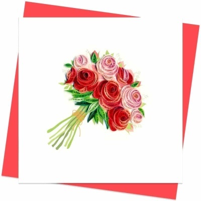 Cartão com ramo de rosas feitas com quilling em fundo branco e envelope vermelho
