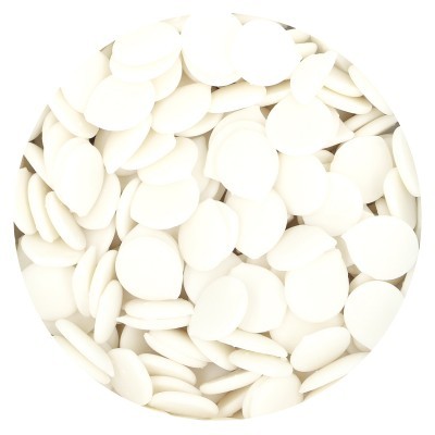 Pastilhas brancas redondas e lisas agrupadas