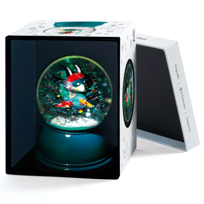 bola de neve com coelho e pintainhos em caixa branca